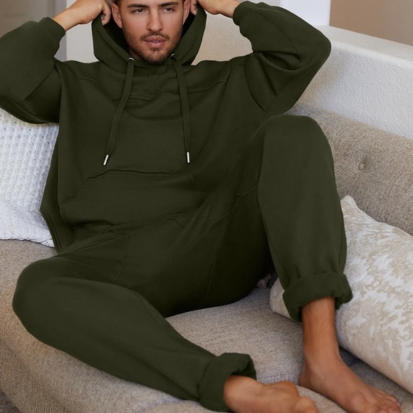 Savage X Fenty Deep Forest Green Xssential Rolled Cuff Jogger Pants - Picture 4 of 15